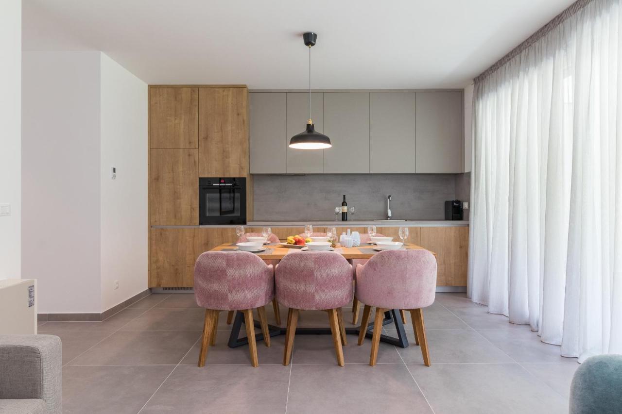 Luxury Magali 2 Apartment